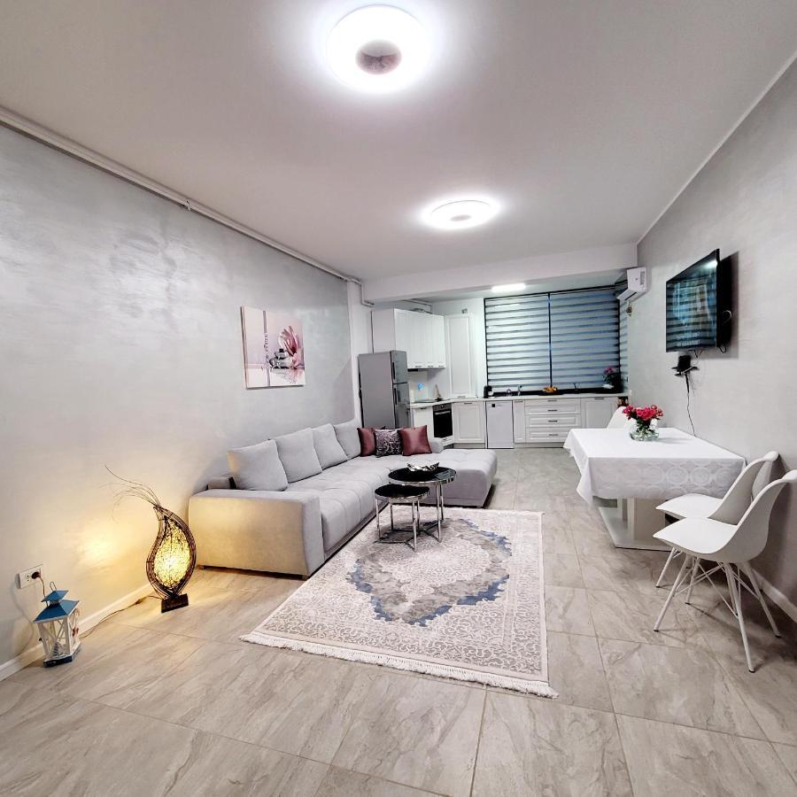Zen Garden Apartament De Lux Nou Pe Malul Marii Constanta Exterior photo